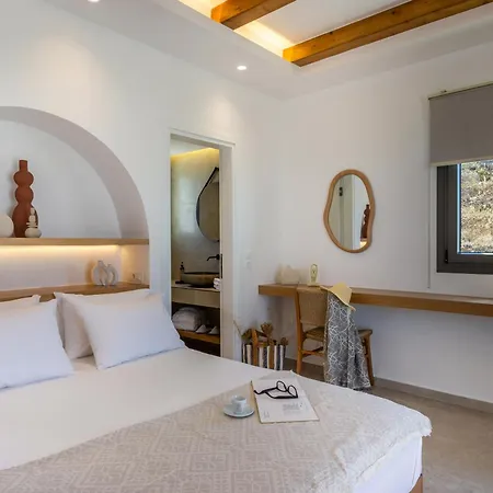 Kastel - Your Milos Hideaway *